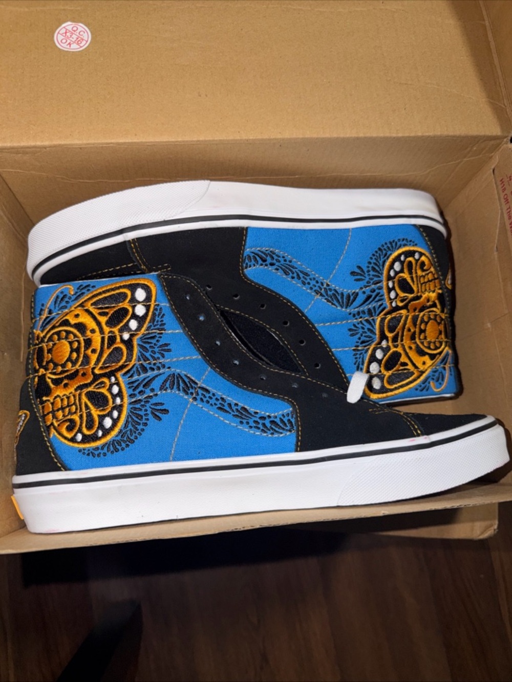 VANS SK8-HI Dia De Muertos Sneaker Black Butterfly Golf Skull Sz 9 Men W 10.5 - Picture 2 of 5